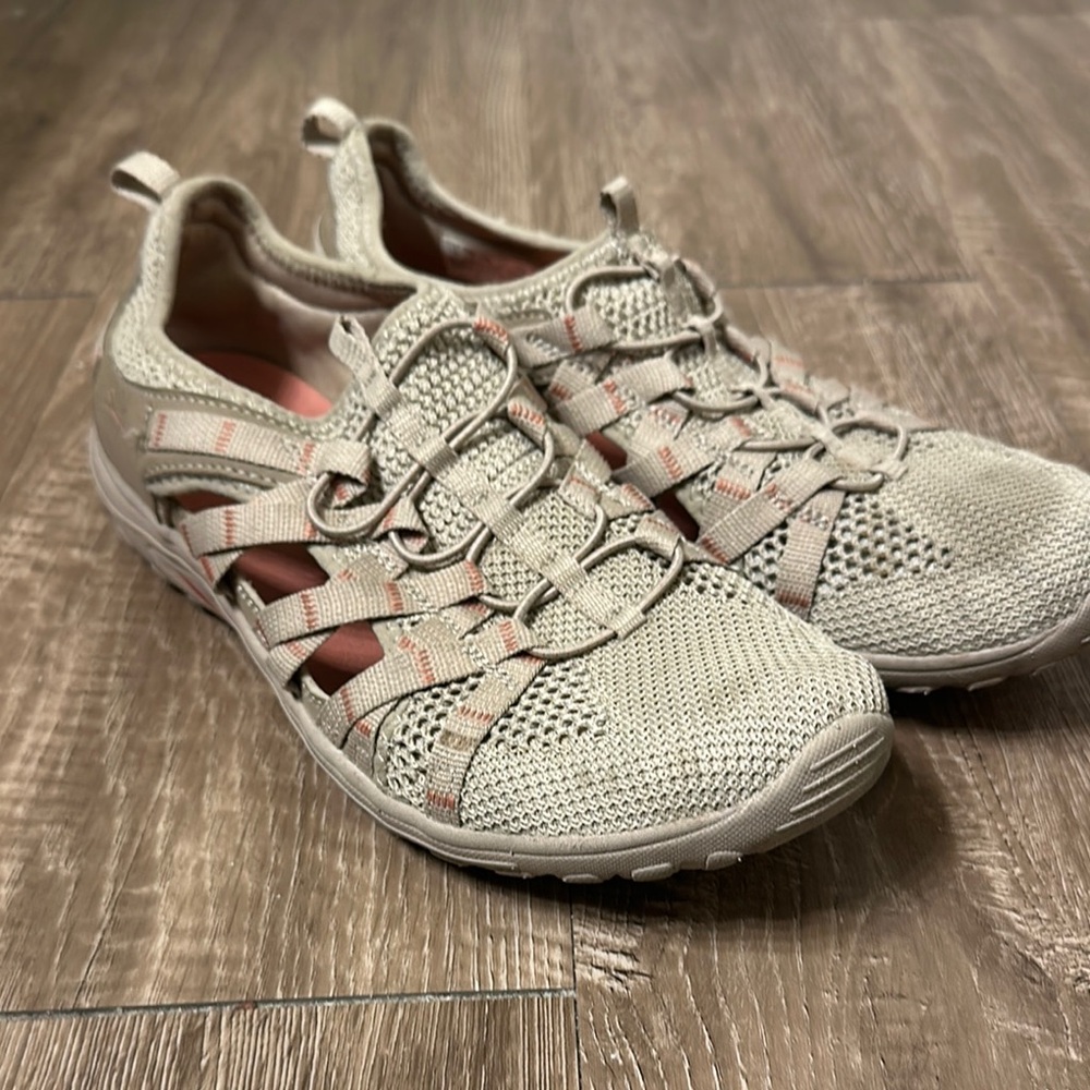 Skechers Women's Reggae Fest Neap-Webbing Athletic Shoes - Beige